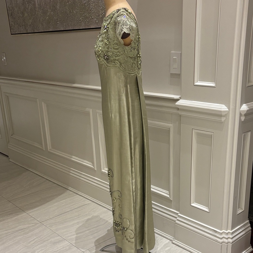 Vintage-stunning silk mint Green Embroidered beaded Dress - Picture 5 of 12